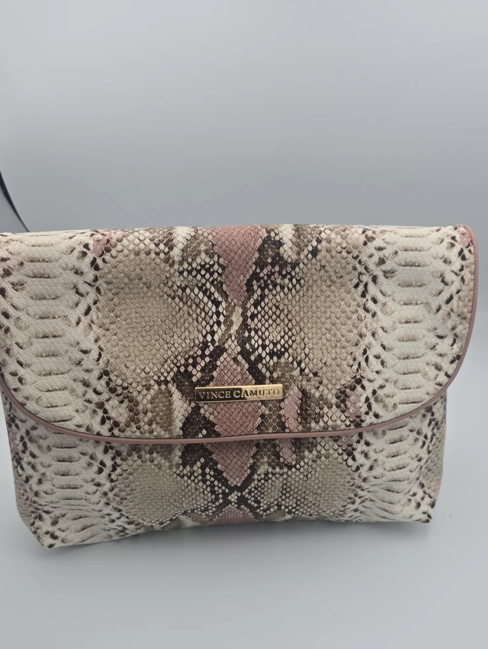 Vince Camuto large Travel Snake Print Makeup Bag💄 (NWOT) - Picture 1 of 1